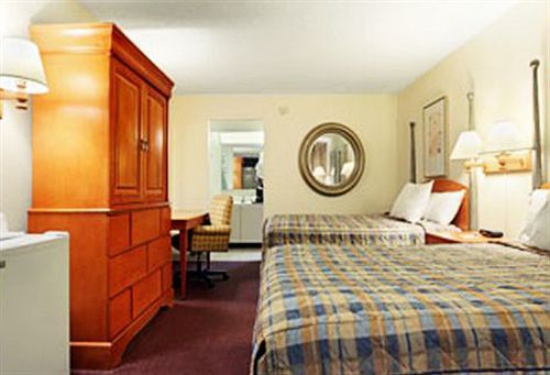 Express Inn & Suites Clearwater Pinellas Park Camera foto