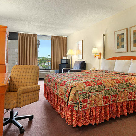 Express Inn & Suites Clearwater Pinellas Park Camera foto